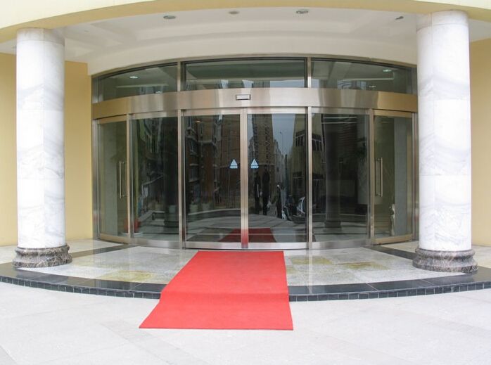 圓弧型自動門02